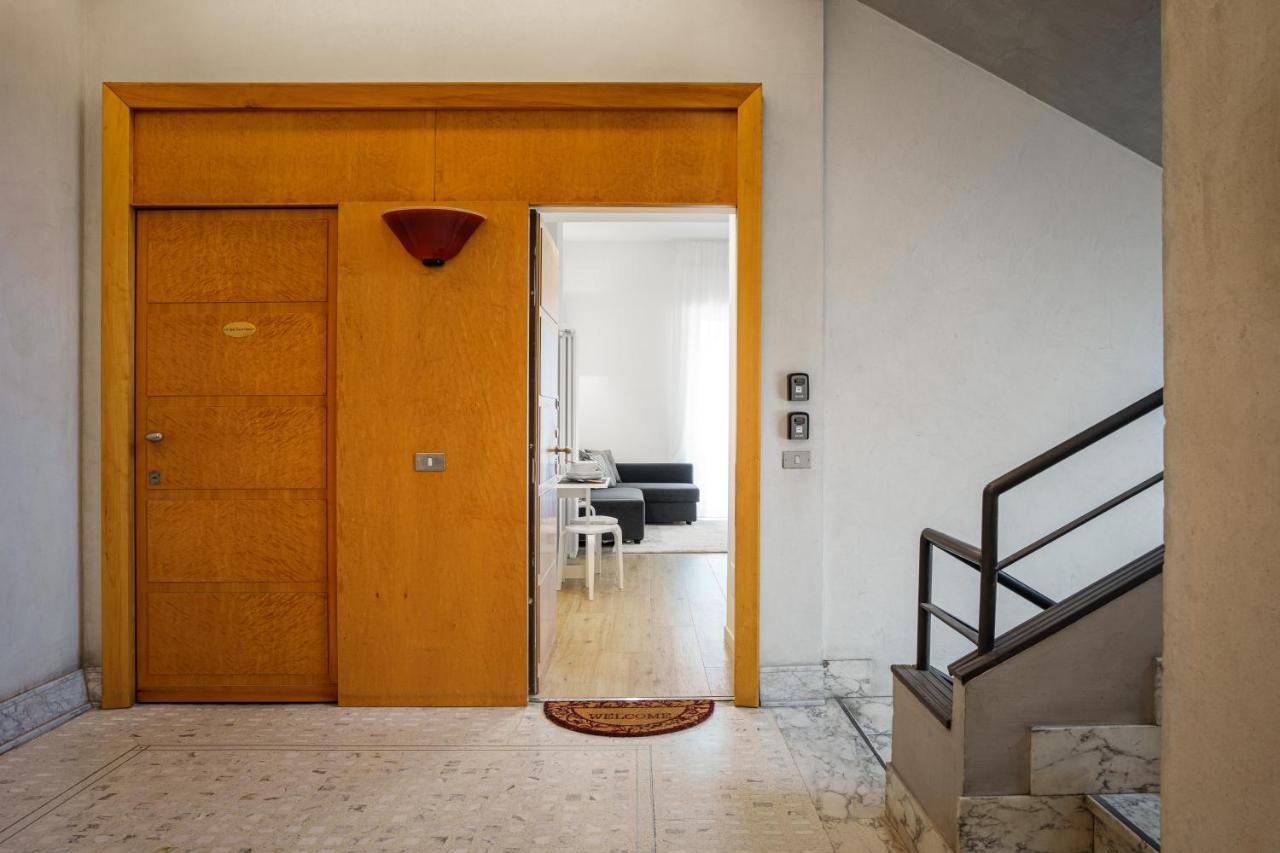 Accomodo Mib31 Bivano Centro Storico Appartement Milaan Buitenkant foto
