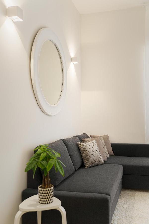 Accomodo Mib31 Bivano Centro Storico Appartement Milaan Buitenkant foto